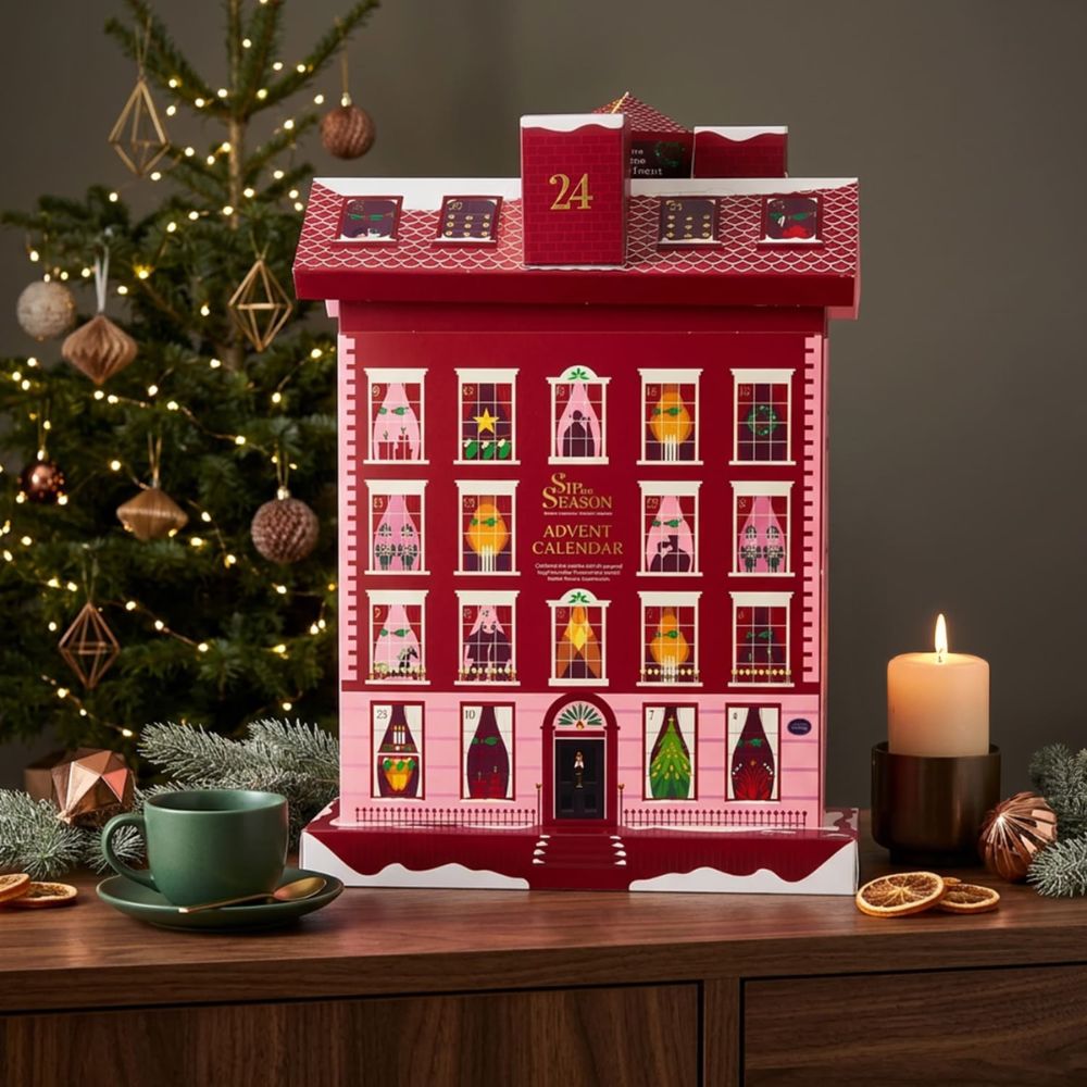English Tea Shop | Tee Adventskalender Winter‑Cottage - 24 Pyramidenbeutel